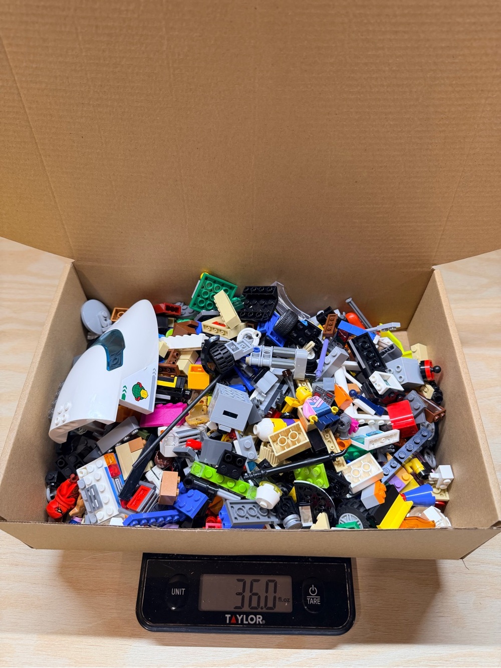 LEGO Mixed Bulk Lot 36.7 oz Bricks Parts Minifigures Wheels Assorted Pieces